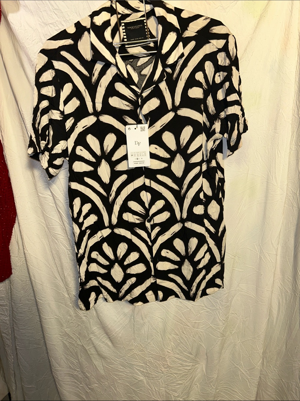 Denim & Flower Black & White Short-Sleeve Button-Down Shirt “ Ricky Singh” med
